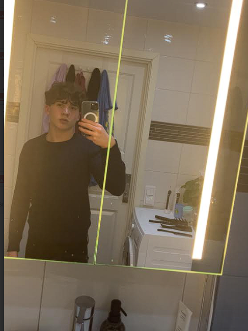 Screenshot 2026-01-03 214035.png