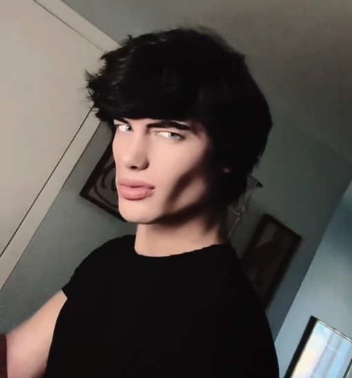 Zrzut ekranu 2026-01-19 015232.png